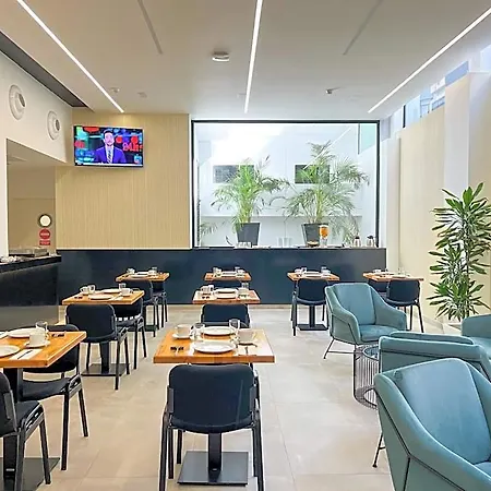 Mg Poniente Szálloda 3*